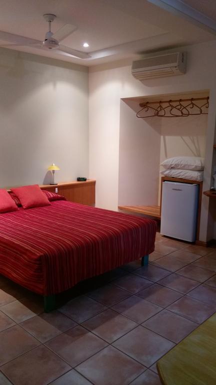 The Courthouse Bed & Breakfast Брум Экстерьер фото